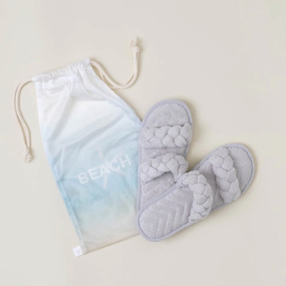 Barefoot Dreams Slippers NWT - Picture 1 of 3